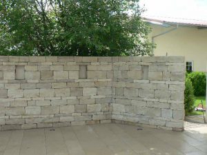 Strauchliebe Sichtschutz Mauer